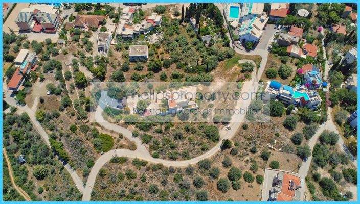 b8596f27cca5487a93d4bfe1a32094d6-original