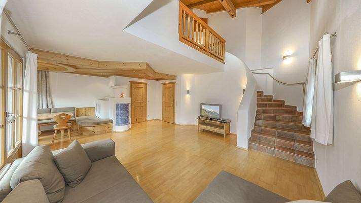 KITZIMMO-Gepflegtes Einfamilienhaus mit Kaiserblick kaufen - Immobilien Kitzbühel.