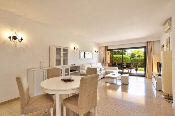 Gartenapartment zum Verkauf neben dem Golfplatz, Bendinat, Mallorca