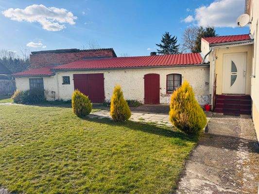 Hofansicht Werkstatt