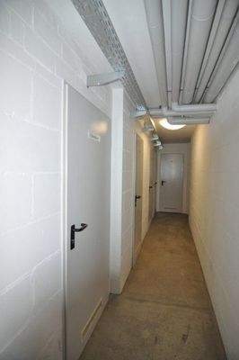 13 Zugang Keller.jpg