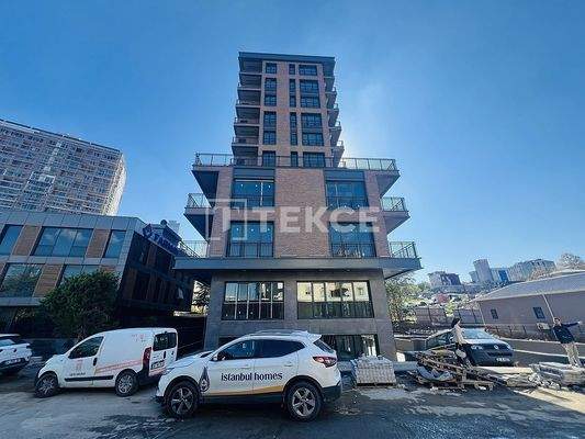 Commercial Properties on the Main Street in Ataşehir Istanbul
