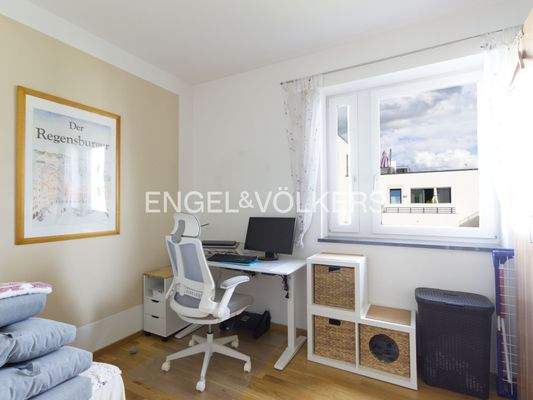 Schlafzimmer / Büro