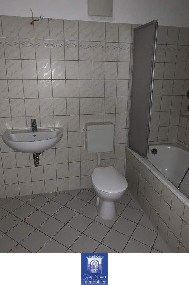 Individuelle Wohlfühlwohnung in der gemütlichen Mansarde! - Foto 3
