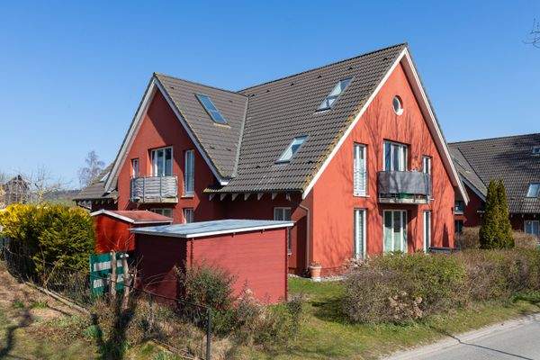 Ansicht auf die Rückseite der Immobilie