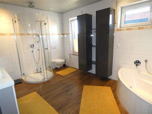 Tageslicht-Badezimmer