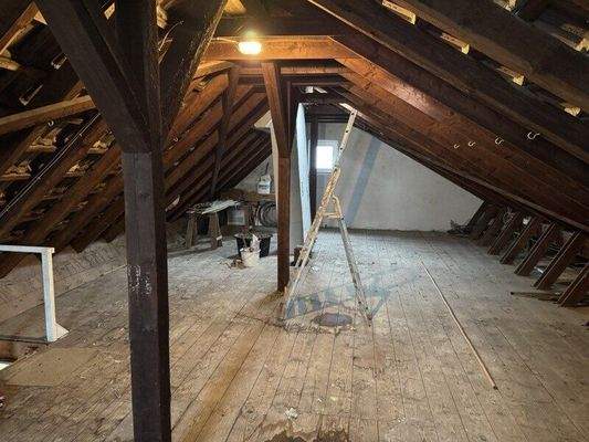 Dachboden-Ausbaureserve