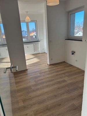 Küche mit Durchgang neu