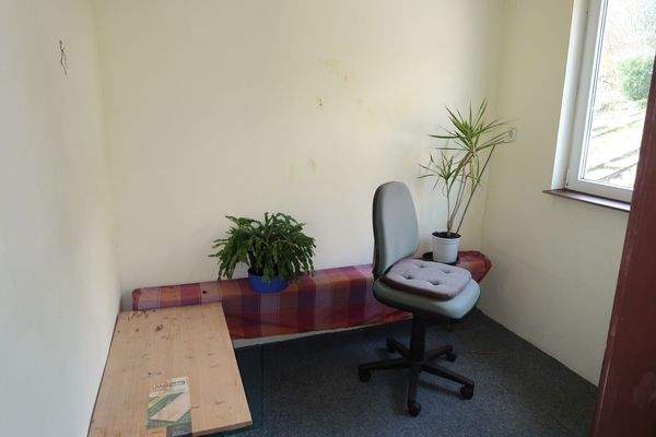 Abgetrennter Raum im Dachgeschoss