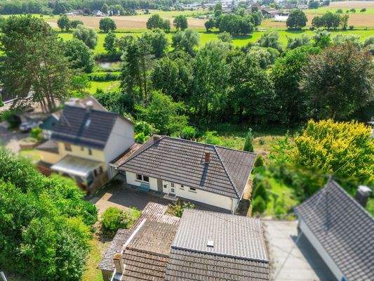 Hanglage mit Aussicht