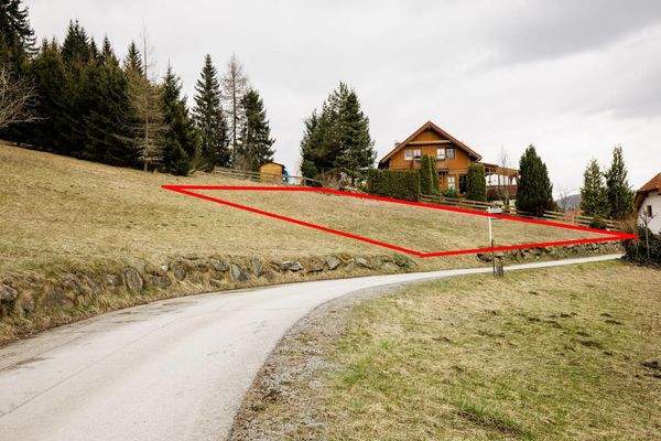 Leichte Hanglage mit toller Fernsicht
