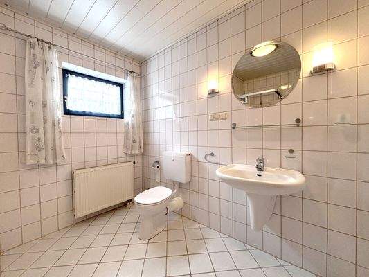 Einliegerwohnung - Bad