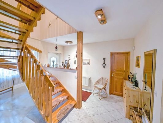 makellos 05 EFH Neu Broderstorf - Diele.jpg