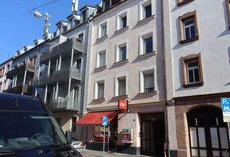 Vor dem Haus Pic1 VKWMSMFH