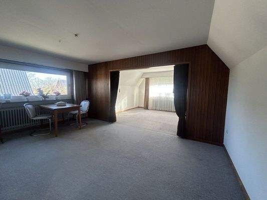 Einliegerwohnung im Dachgeschoss Wohnzimmer