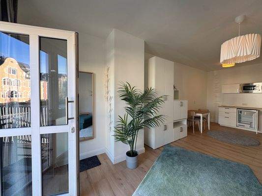 Modernes, möbliertes Apartment im 1. OG in zentraler Lage