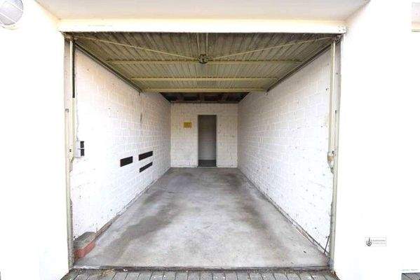 Garage mit Abstellraum