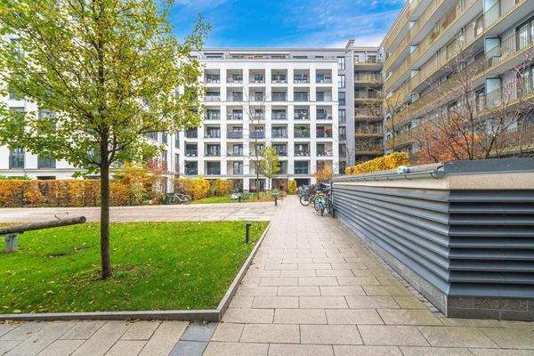 Innenhof mit Blick auf The Grand