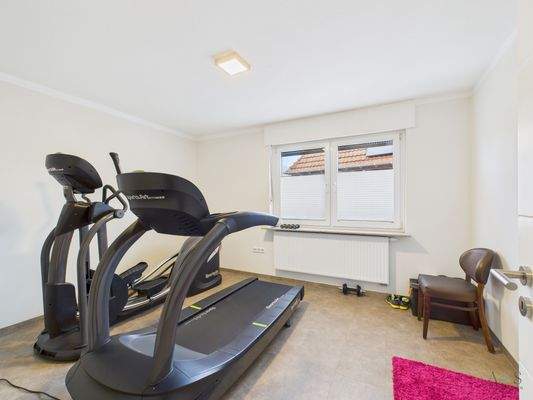 Fitnessraum-Wohnen-OG