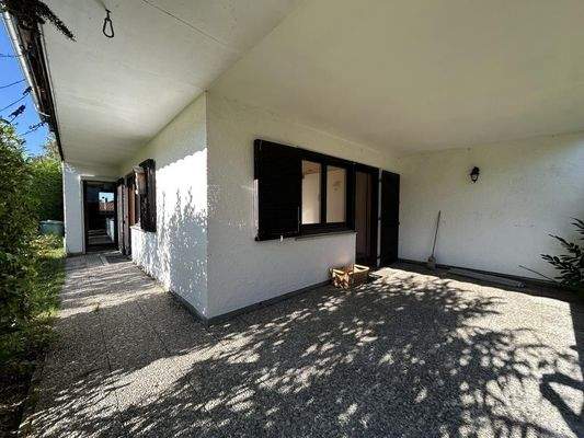 Überdachte Terrasse 