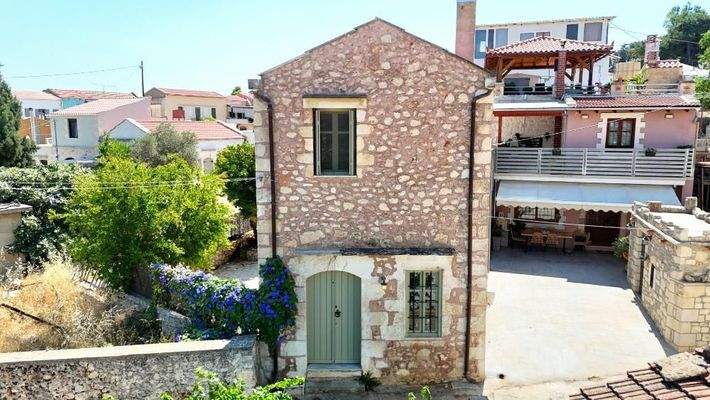 Kreta, Vamos: Traditionelle Steinvilla mit zwei Schlafzimmern, Garten und Erweiterungspotenzial