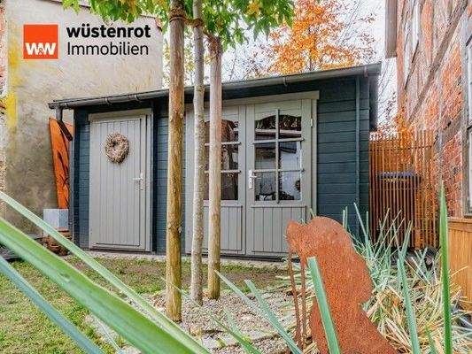 Garten mit viel Abstellfläche