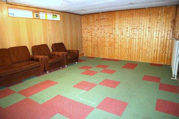 Keller Hobbyraum.JPG