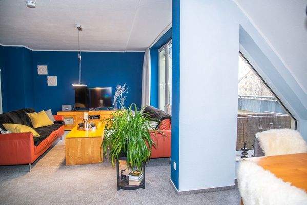 Wohnzimmer - Blick vom Essbereich