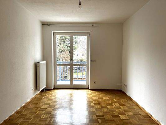 Kinderzimmer mit Balkon
