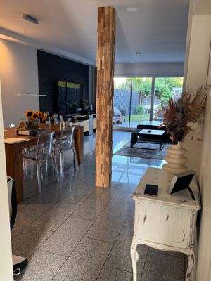 Zugang zu Wohn und Esszimmer.jpg