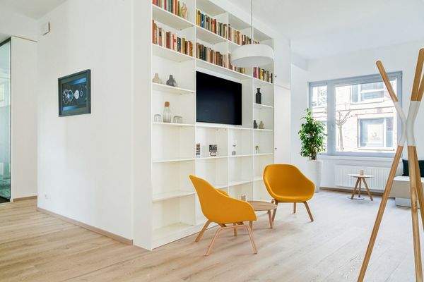 Business-Lounge 1.jpeg