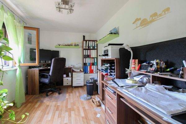 Arbeitszimmer 1. OG