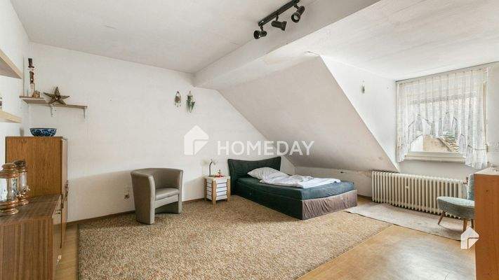 2. OG Schlafzimmer 1 1