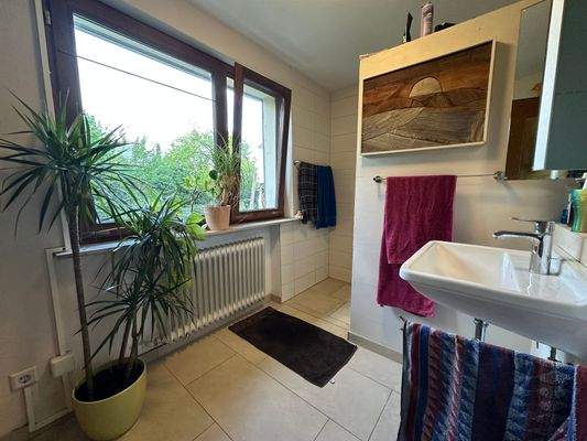 Bad im Erdgeschoss