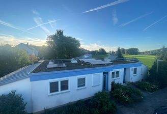 Hausansicht - Blick ins Grüne!