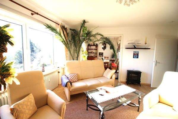 Wohnzimmer und Esszimmer 1.OG