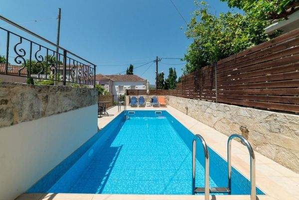 Kreta, Armeni bei Chania: Exklusives Trio traditioneller Steinvillen in Armenoi zu verkaufen