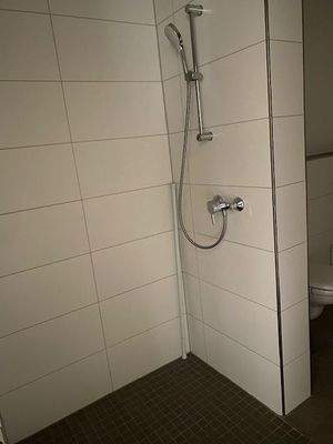 Bad mit barrierefreier Dusche