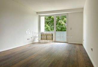 Zimmer Blickrichtung Balkon