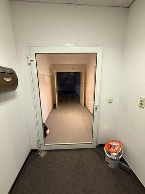 Gewerbefläche Eingang