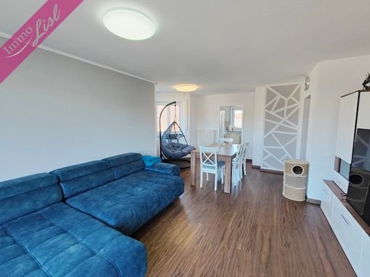 Wohnzimmer Bild 2