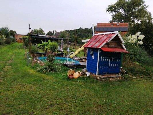 Blick auf Zufahrt Grundstück 