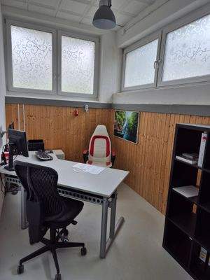 EH 18 Fläche 3.06 Büroeinbau Innensicht.jpg