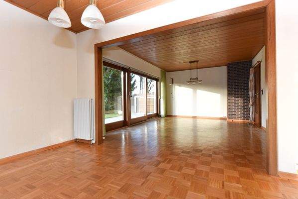 großzügig und lichtdurchflutet