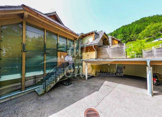 Eingang-Carport