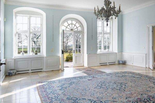 Entree mit Blick auf den Park