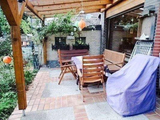 überdachte Terrasse.jpg