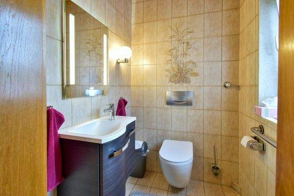 Gäste-WC Erdgeschoss