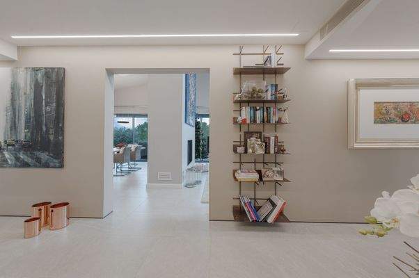 Hall 2 Villa Cala Vinyes