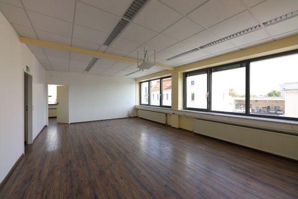 Büro 2